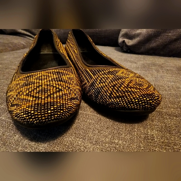 Donald J. Pliner Beaded Flats Size 8.5W - Picture 2 of 7